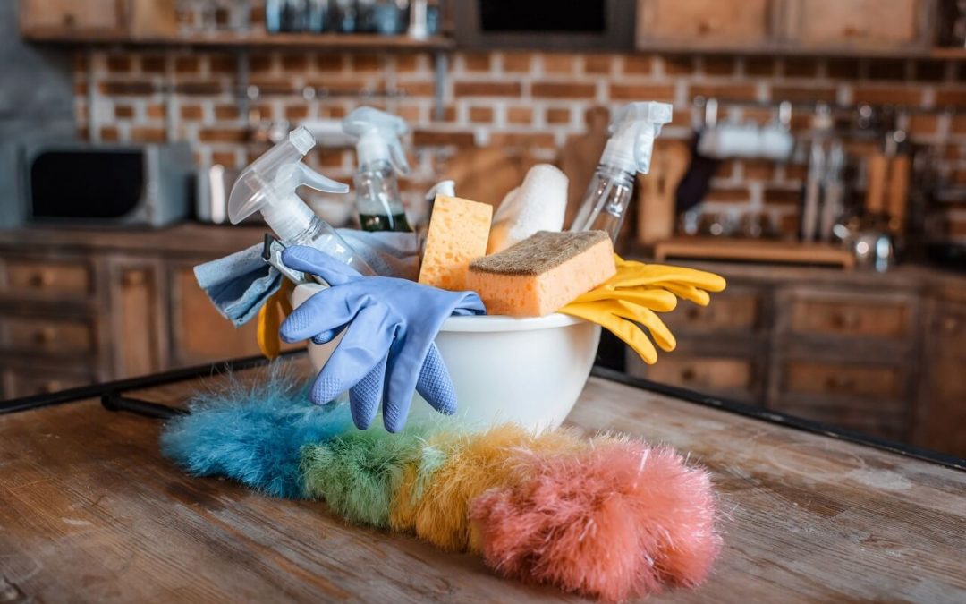10 Time-Saving Cleaning Tricks for Your Home